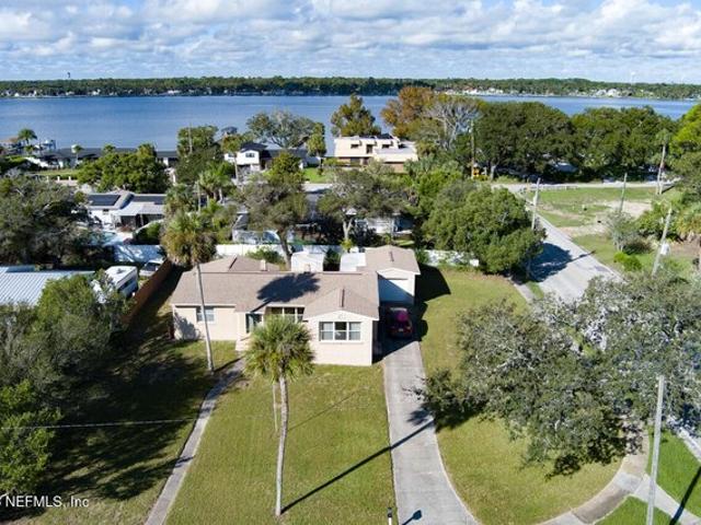 House for sale in Ellinor Village, Ormond Beach