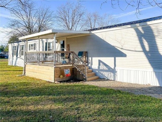 House for sale in Worthington, Indiana