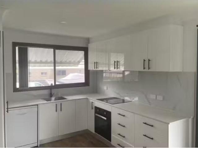 House for rent in Tuggerawong, New South Wales