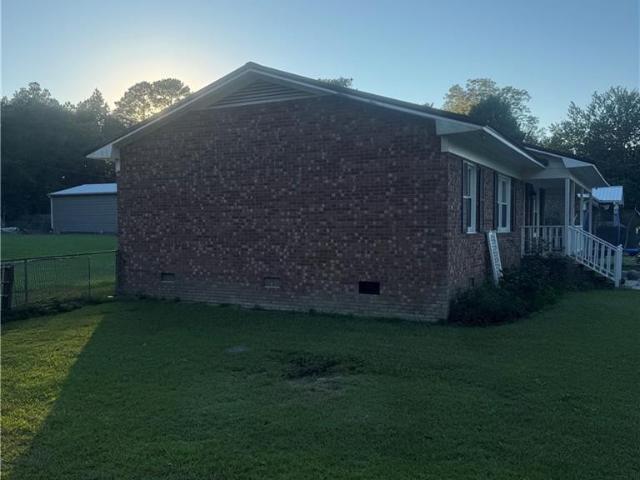 House for sale in Arabia, Raeford