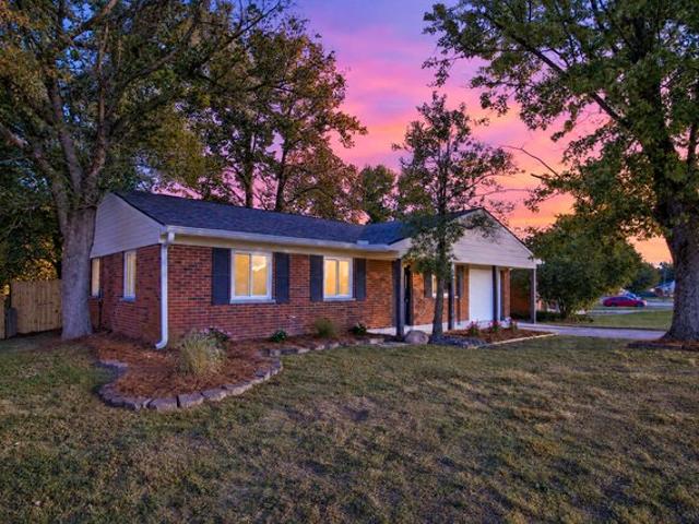 House for sale in Elsmere, Kenton County