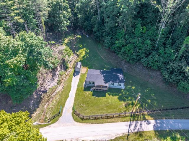 House for sale in Rousseau, Kentucky