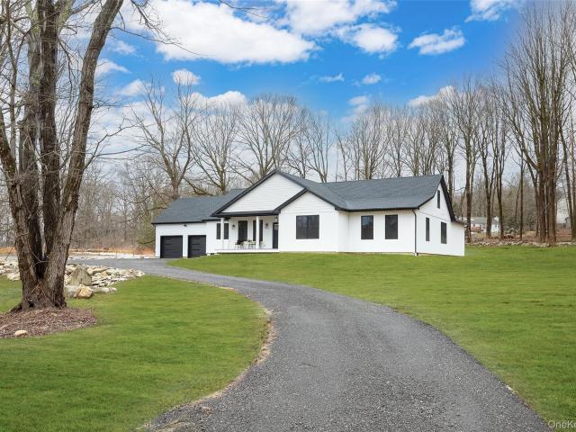 House for sale in Holmes, New York