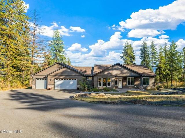 House for sale in Hayden, Idaho