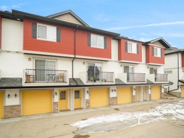 Townhouse for sale in Wedgewood, Alberta