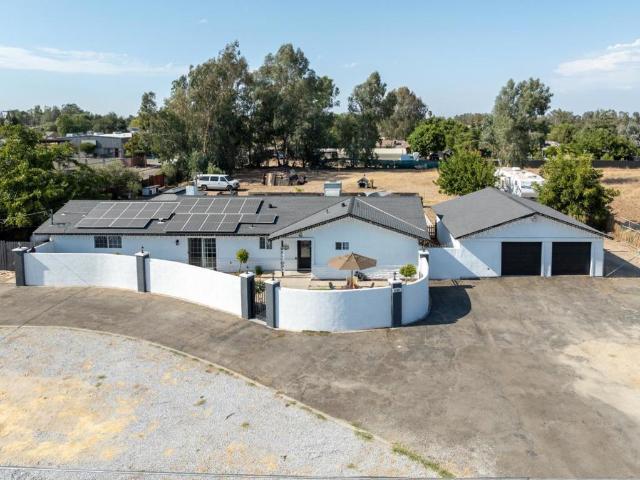 House for sale in Madera, Madera County
