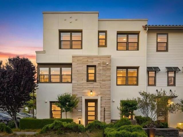 Townhouse for sale in Fremont, California