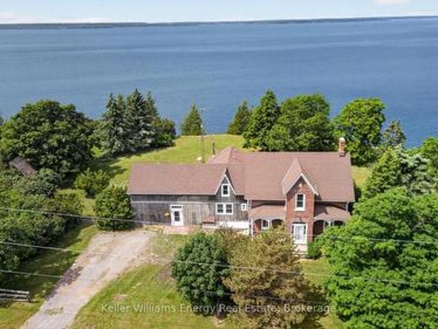 House for sale in Ontario