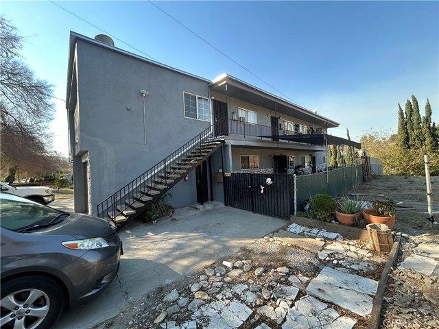 House for sale in Canoga Park, California