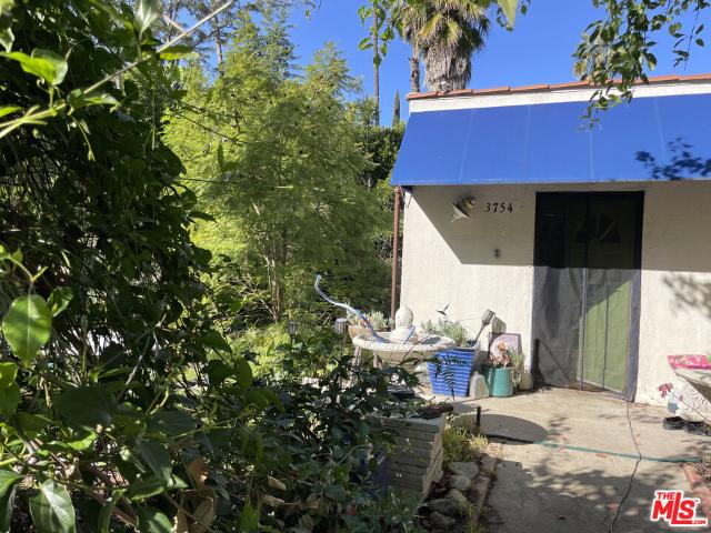 House for sale in Canoga Park, California