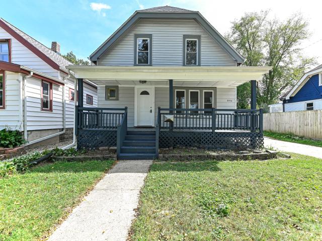 House for sale in Saint Francis, Milwaukee County