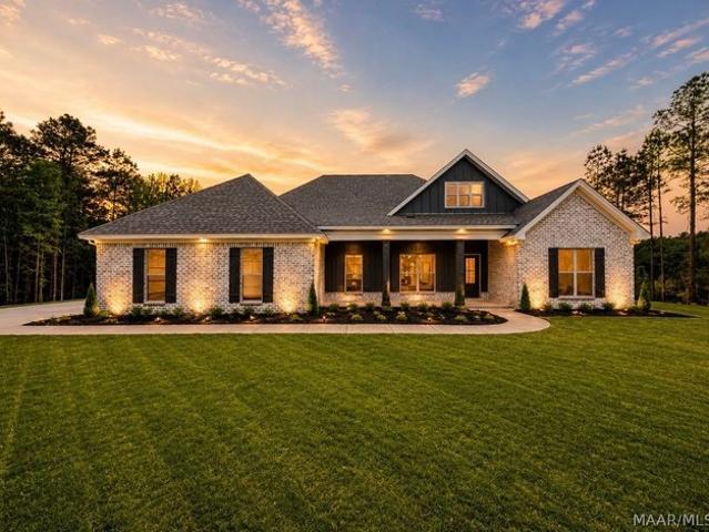 House for sale in Elmore, Alabama