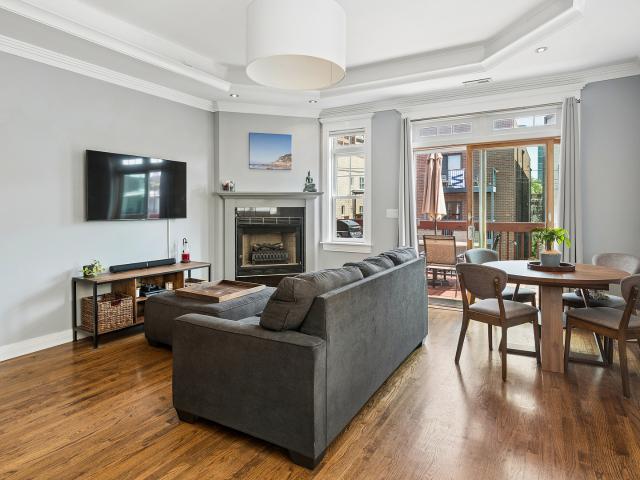 Condo for sale in Chicago Park, Illinois