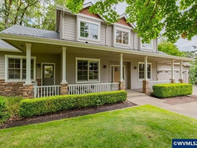 House for sale in Oregonia