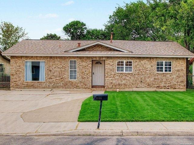 House for sale in San Antonio, Bexar County