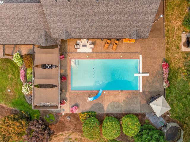 House for sale in Corbett, Multnomah County