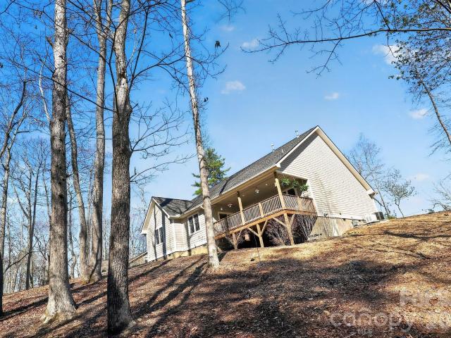 House for sale in Etowah, North Carolina