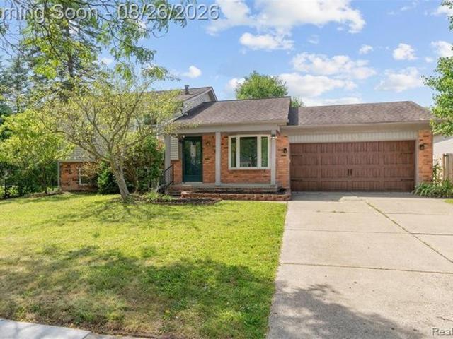 House for sale in Troy, Michigan