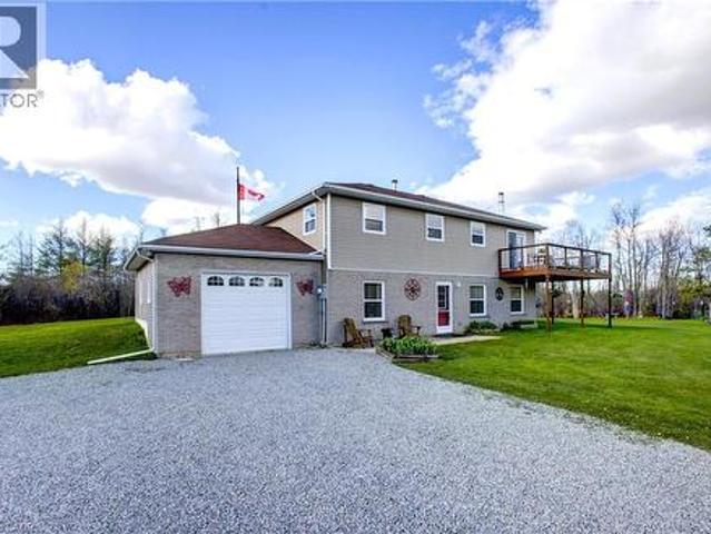 House for sale in Amaranth, Central Ontario