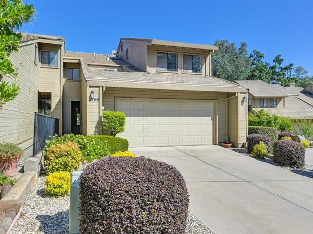 Townhouse for sale in Rescue, California