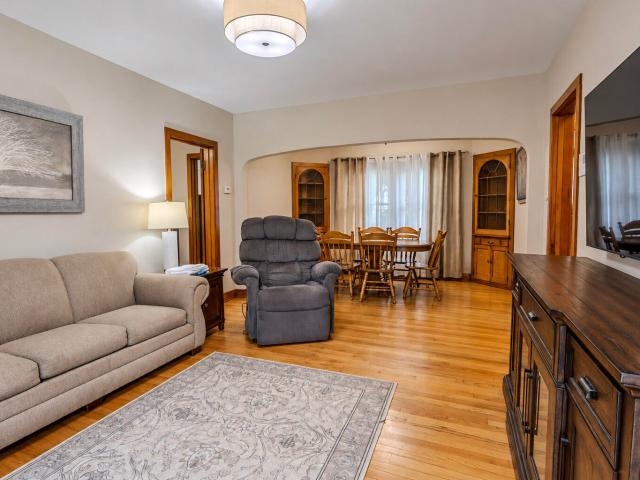 House for sale in Saveland Park, Milwaukee