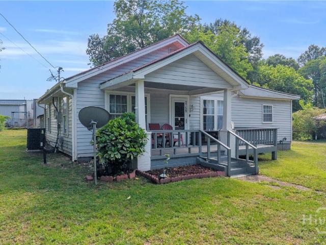 House for sale in Oakwood, Georgia