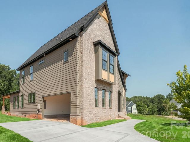 House for sale in Maiden, Lincoln County