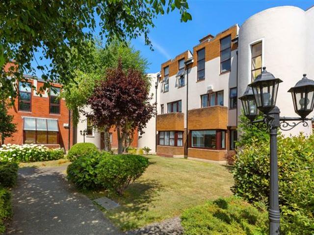 Apartment for sale in Bluebell, North Tipperary