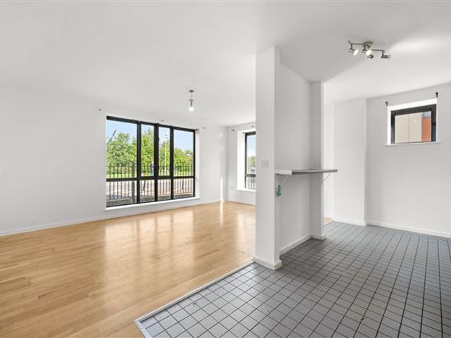 Apartment for sale in Bluebell, North Tipperary