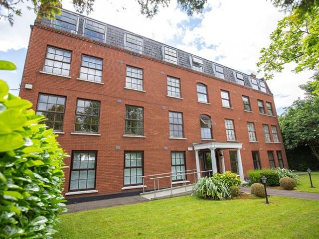 Apartment for sale in Bluebell, North Tipperary