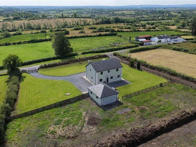 Detached House for sale in Carrick-on-Shannon, County Leitrim