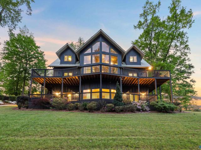 House for sale in Scottsboro, Alabama
