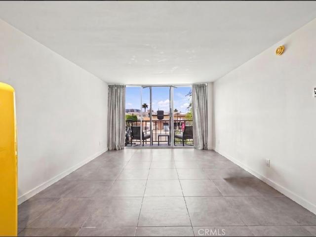 Condo for sale in Long Beach, California