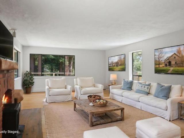 House for sale in Scotts Valley, California