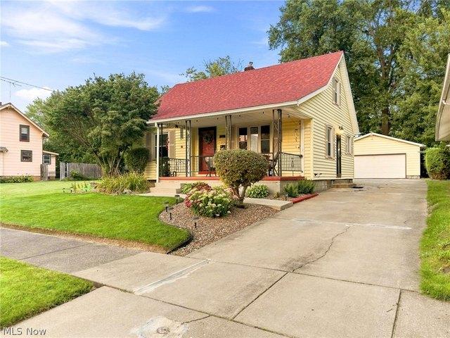 House for sale in Warren, Ohio