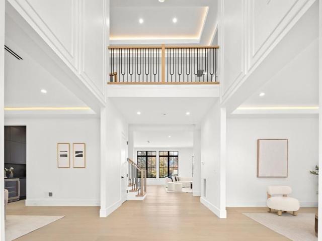House for sale in Paramus, New Jersey