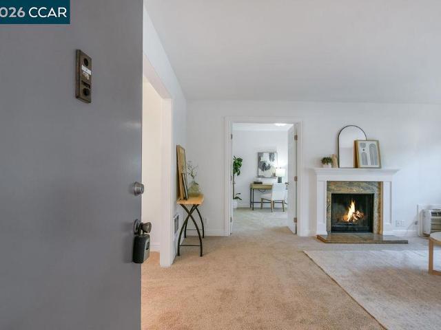 Condo for sale in Pleasant Hill, California