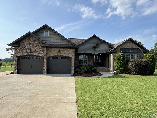 House for sale in Etowah, Alabama