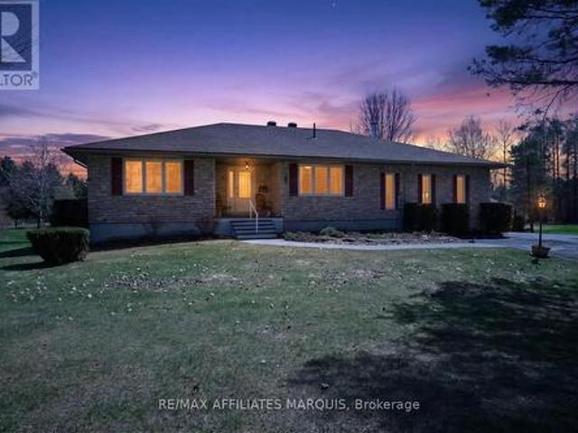 House for sale in Montague, Ontario