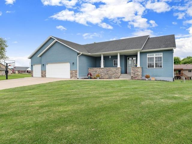 House for sale in Steele, Minnesota