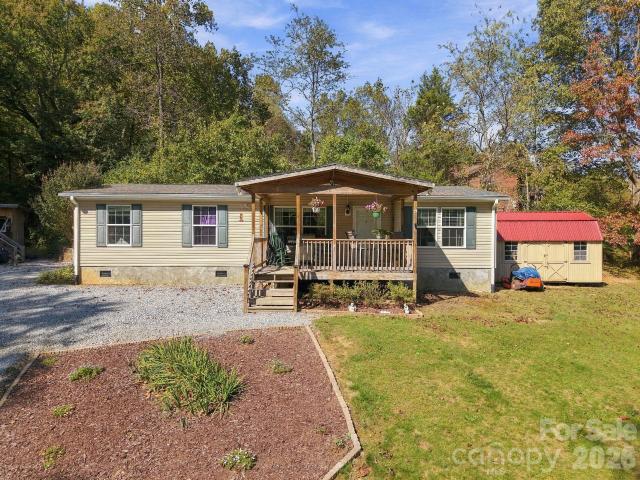 House for sale in Hendersonville, Henderson County