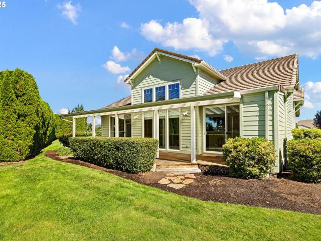 House for sale in Creswell, Oregon