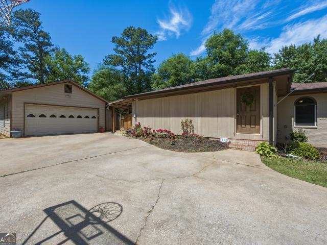 House for sale in Paulding, Georgia