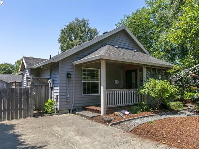 House for sale in Oregonia
