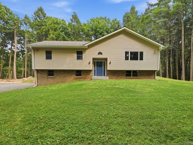 House for sale in Bloomington, New York