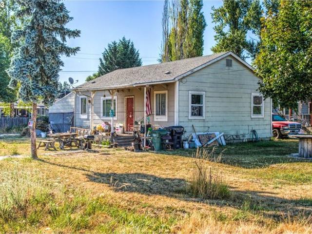 House for sale in Independence, Polk County