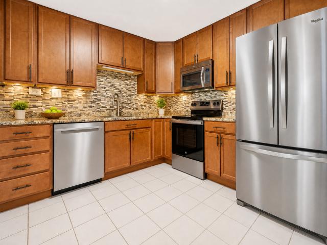 Condo for sale in Wheeling, Illinois