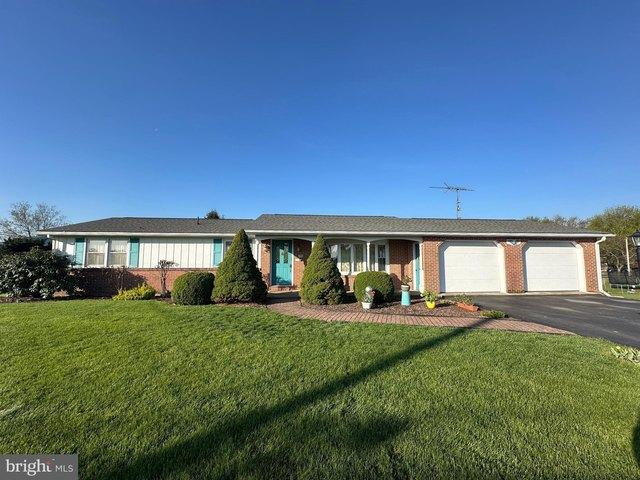 House for sale in Fort Loudon, Pennsylvania