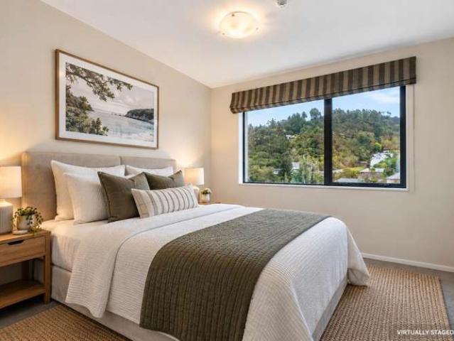 Townhouse for sale in Glenfield, Kaipātiki