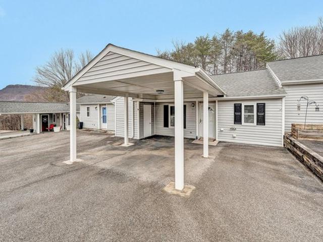 Condo for sale in Virginia
